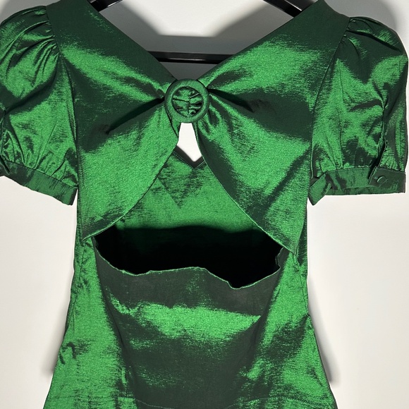 Lulus Metallic Green Top – XS, New Without Tag - Picture 7 of 9